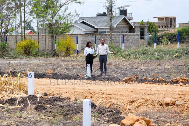 Plots for Sale in Kamulu -Sw