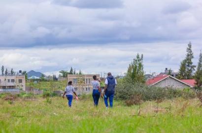 Syokimau Plots Near Tarmac, Ww^