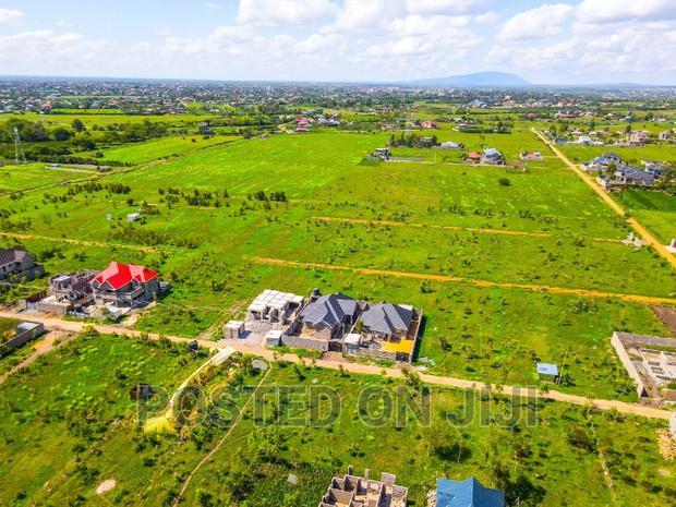 Kamulu Plots in Fanaka Avenue Estate Mw