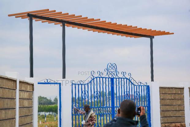 1/8th Acre Plots in Katani Ww^
