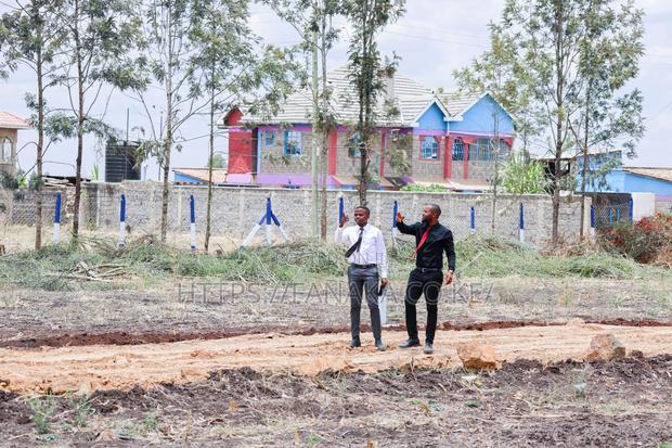 Plots for Sale in Kamulu -Sw