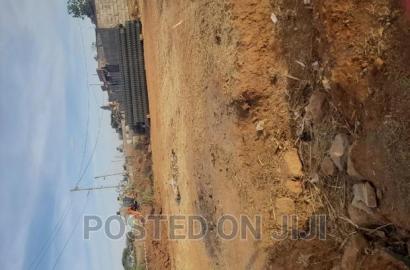 Plots for Immediate Development in Kamakis