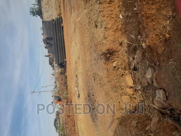 Plots for Immediate Development in Kamakis
