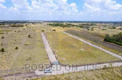 Plots in Malaa- 899,000