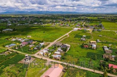 Kamulu- Buy Build Plots.