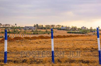 Affordable Kamulu Plots With Ready Title at