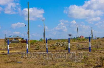 Plots in Kamakis