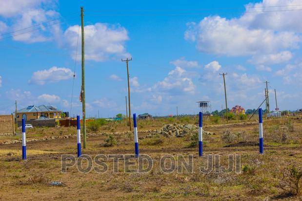 Plots in Kamakis