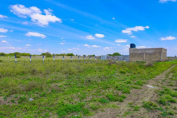 Gikumari Plots