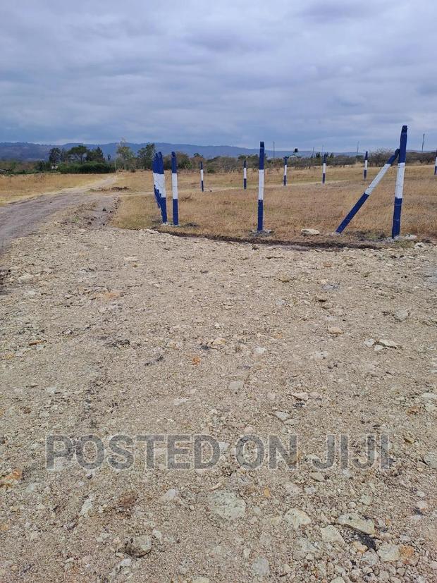 Affordable Plots in Koma Mw^