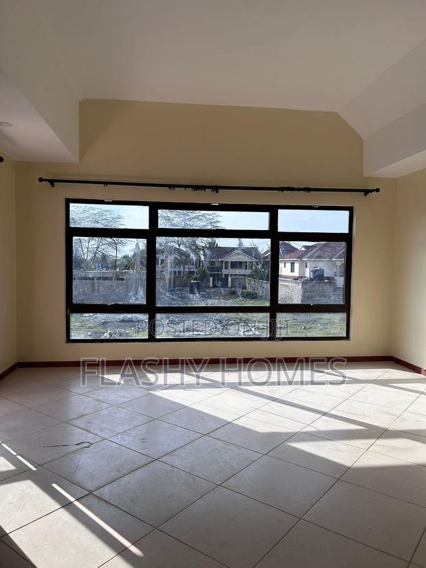 5bdrm Townhouse/Terrace in Syokimau, Katani for sale