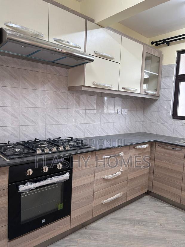 5bdrm Townhouse/Terrace in Syokimau, Katani for sale