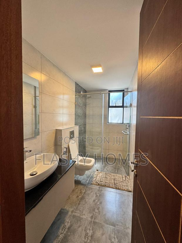3bdrm Apartment in Westlands, Raphta Road Area for sale