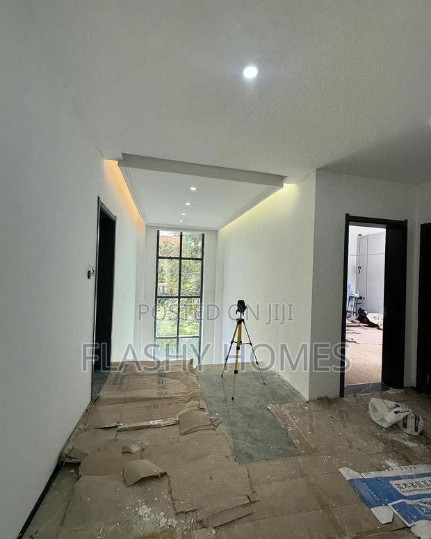 5bdrm Villa in Valley Arcade for sale