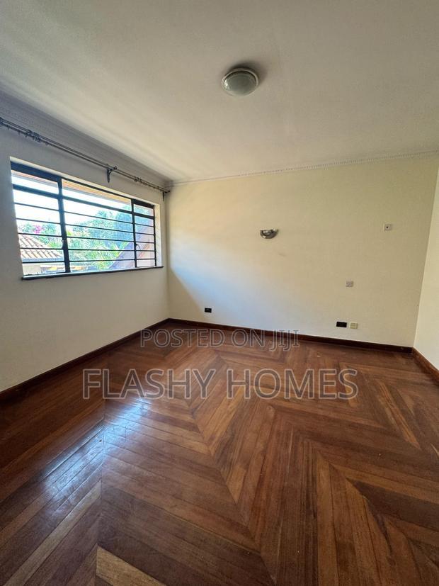 5bdrm Townhouse/Terrace in Lavington, Maziwa for sale