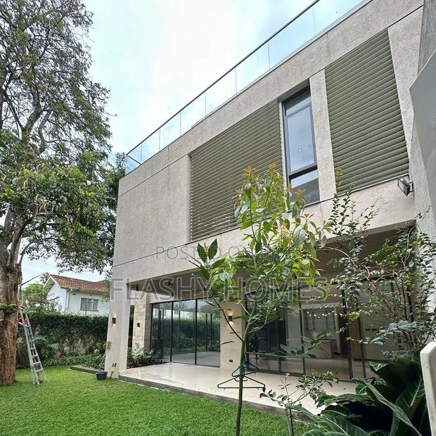 5bdrm Villa in Westlands, Kyuna Estate for sale