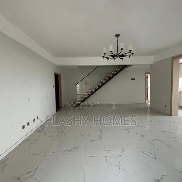 3bdrm Duplex in Katani for sale