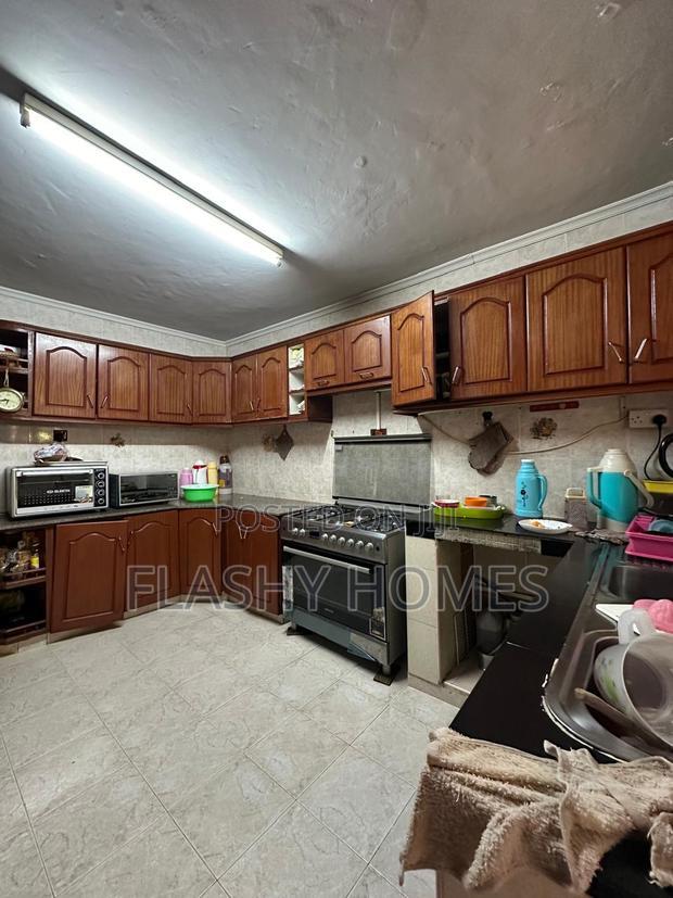 4bdrm House in Lavington, Maziwa for sale