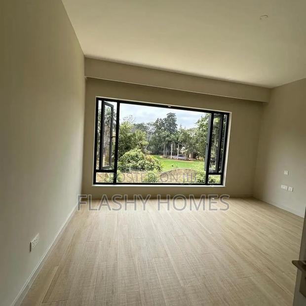 5bdrm Villa in Kyuna Estate for sale