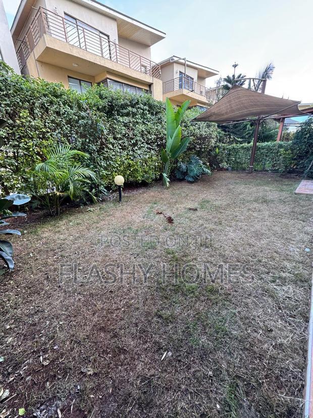 4bdrm Townhouse / Terrace in Syokimau, Gateway Mall Area for rent
