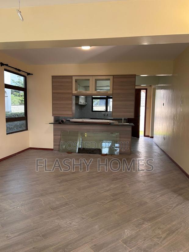 5bdrm Townhouse/Terrace in Syokimau, Katani for sale