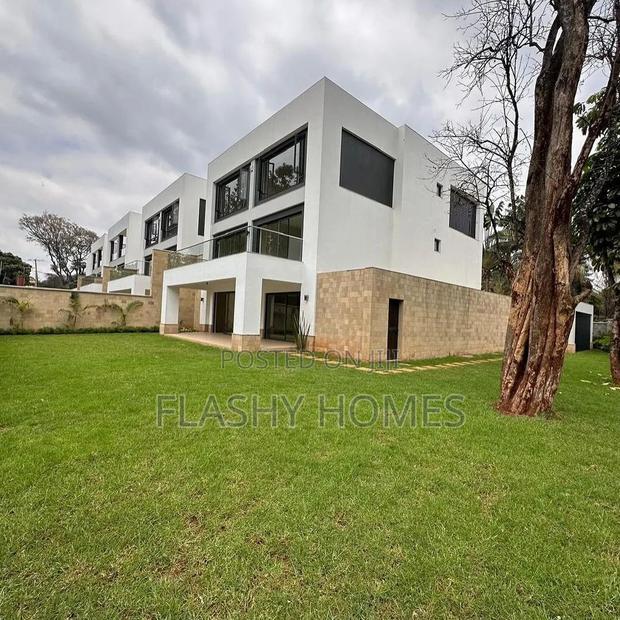 5bdrm Villa in Kyuna Estate for sale