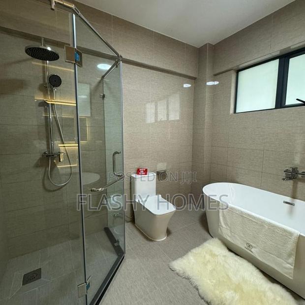 5bdrm Apartment in Hurlingham for sale