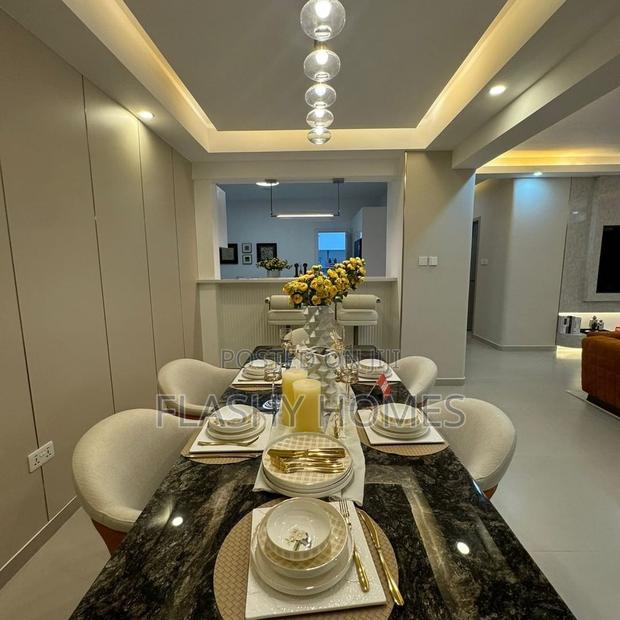 5bdrm Apartment in Hurlingham for sale