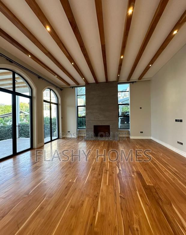 4bdrm House in Loresho for sale