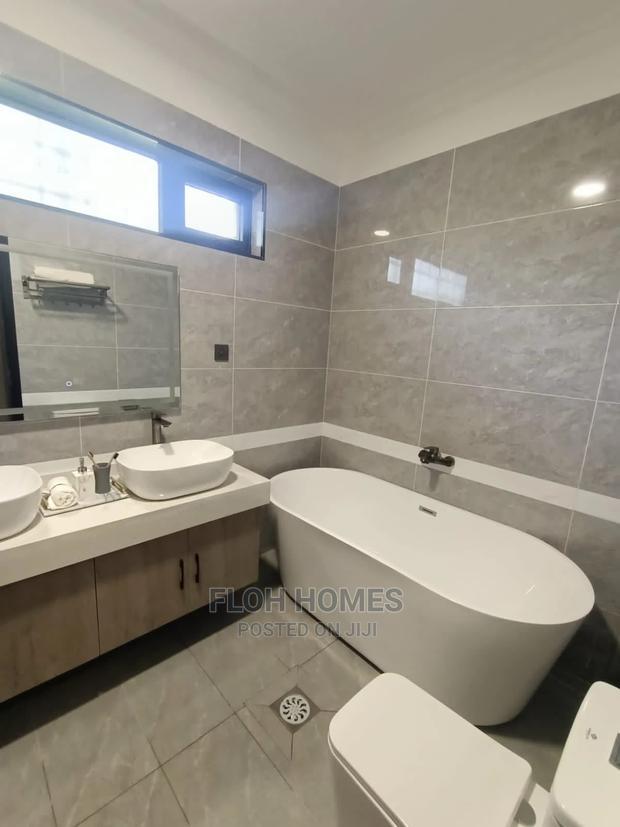 4bdrm Apartment in Lavington, Kilimani for Sale