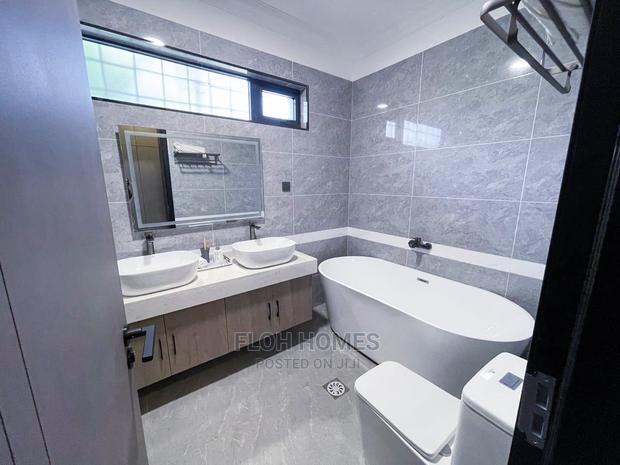 4bdrm Condo in Lavington for Sale