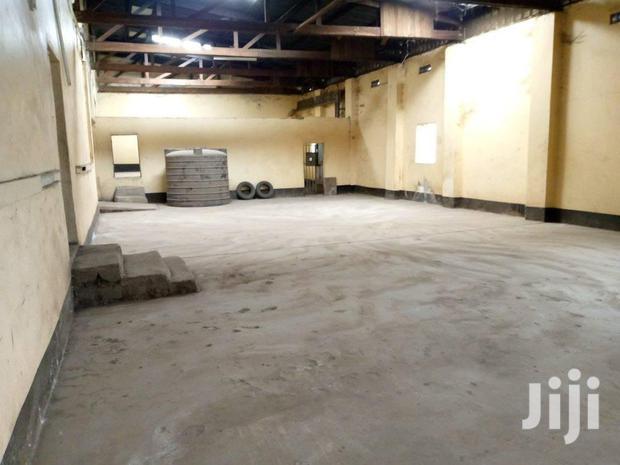 Warehouse to Let