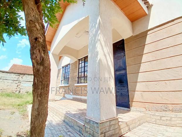 3bdrm Bungalow in Mugutha Estate, Murera for rent