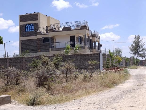 Residential Plot in Tivartton Estate,Kamakis Bypass at 2.6m.