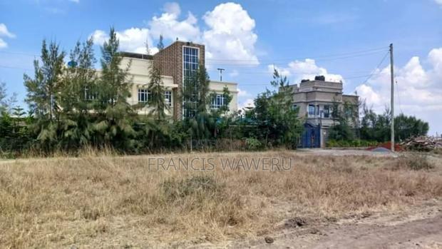 Residential Plots in Kamakis,Ready Title Deeds.