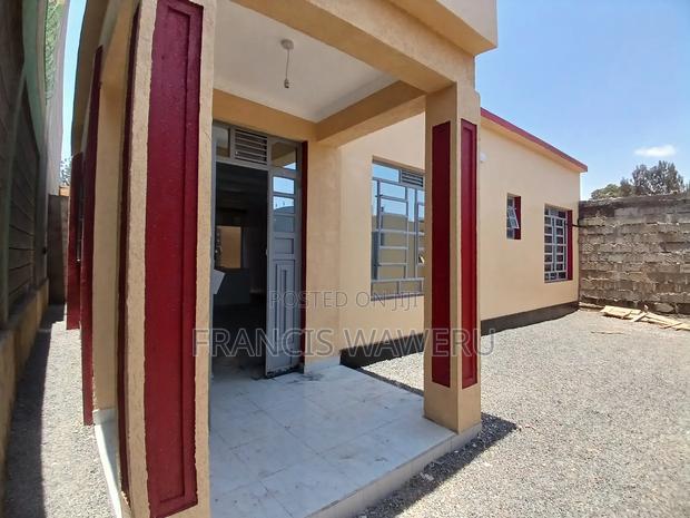 3bdrm Bungalow in Kenyatta Road for rent