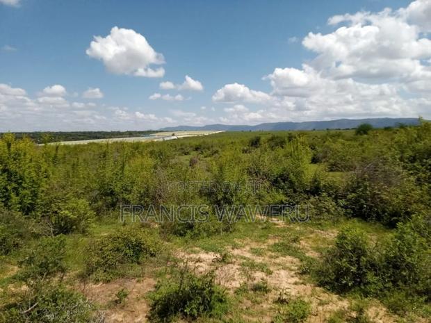 160 Acres,Along Thika-Garissa Road,Ngoliba