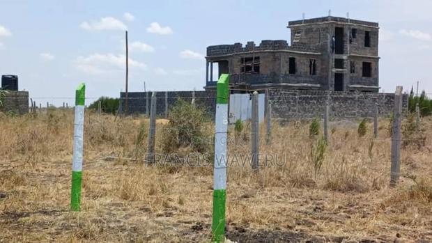 Residential Plots in Kamakis,Ready Title Deeds.