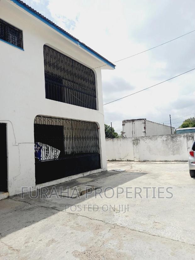 4bdrm Maisonette in Tudor for sale