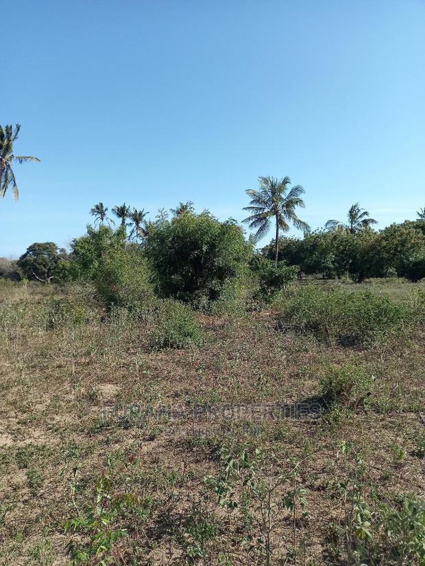 For Sale 30 Acres Touching Mombasa Malindi Rd