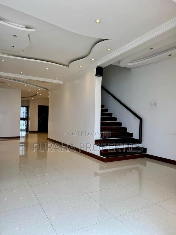 3bdrm Duplex in Mombasa Island for sale