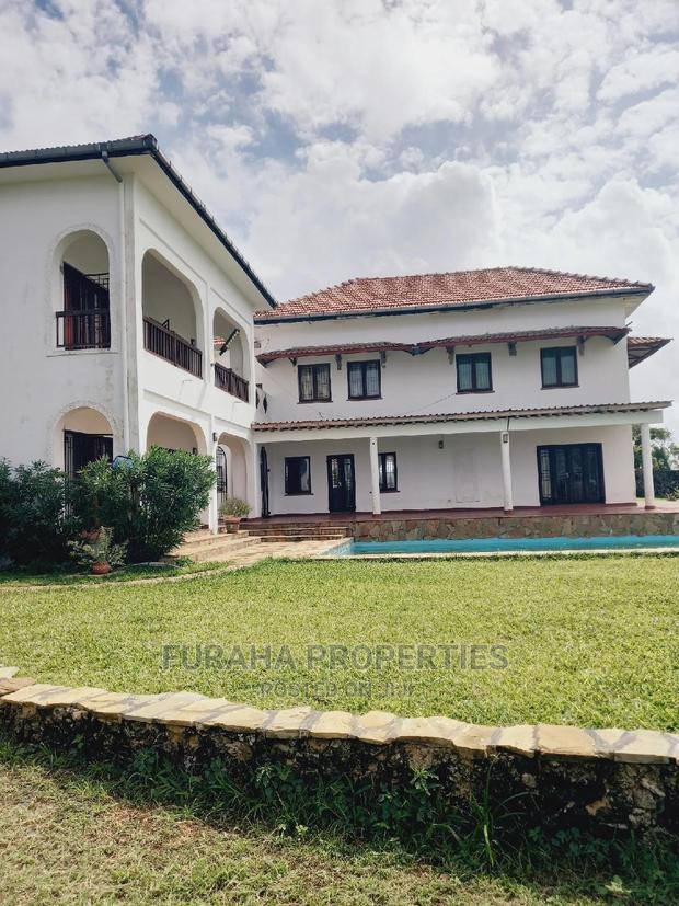 6bdrm Mansion in Shanzu for Sale