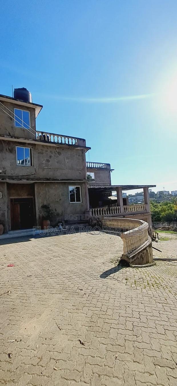 6bdrm Mansion in Tudor Creek for sale