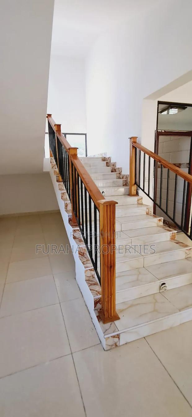 5bdrm Mansion in Gede Malindi for sale