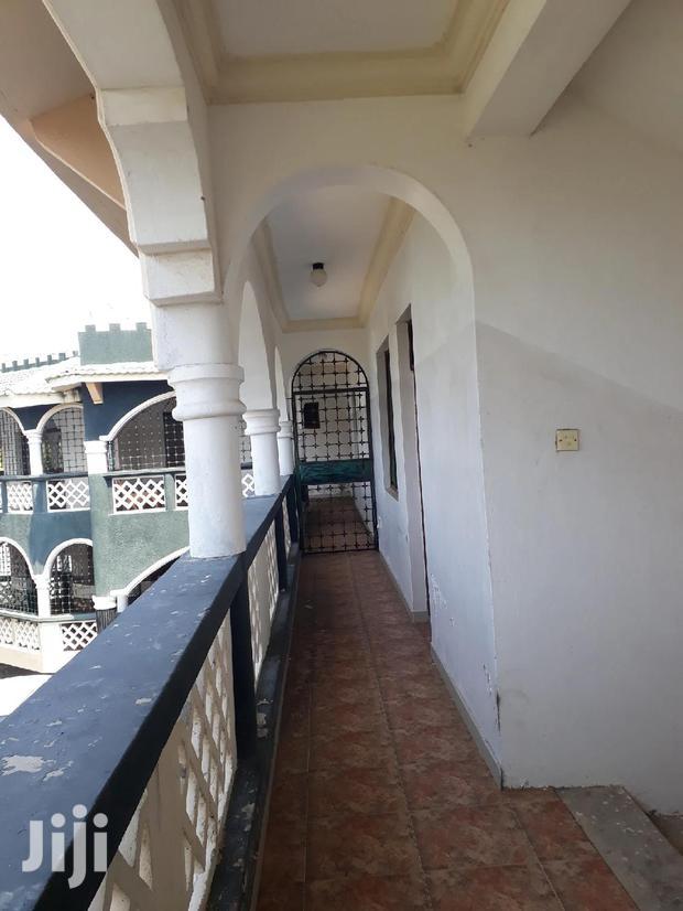 10bdrm House in Nyali for Sale