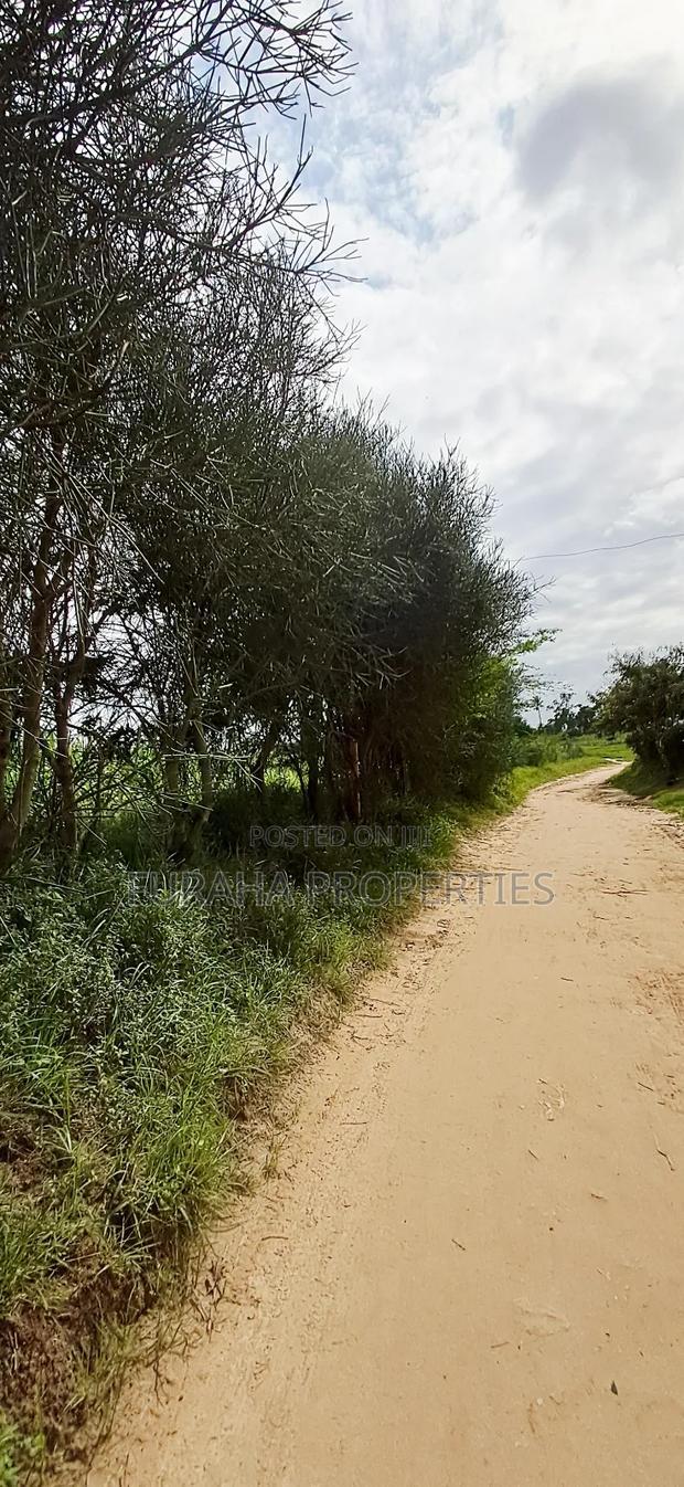 For Leese 4.2 Acres Mariakani