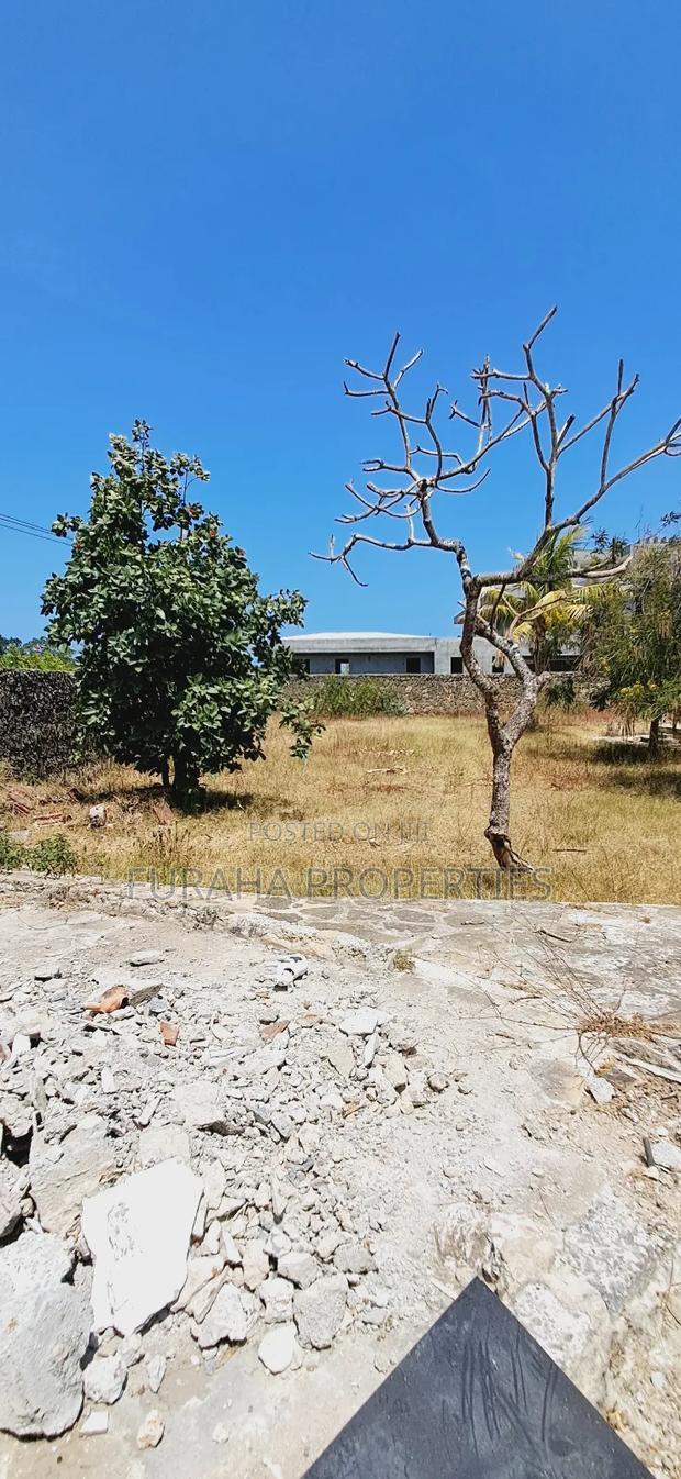Quater Acre Plot for Sale