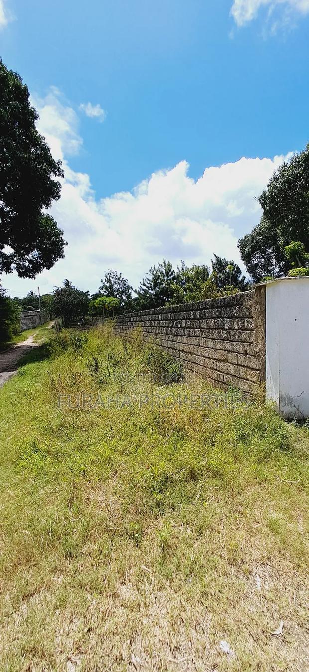 For Sale Quater Acre Plot Mtwapa.