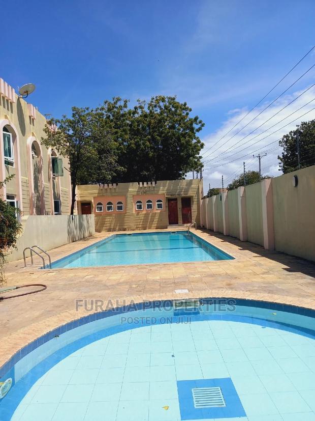 5bdrm Maisonette in Nyali for Sale
