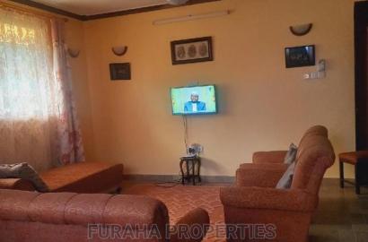 8bdrm Maisonette in Utange for sale